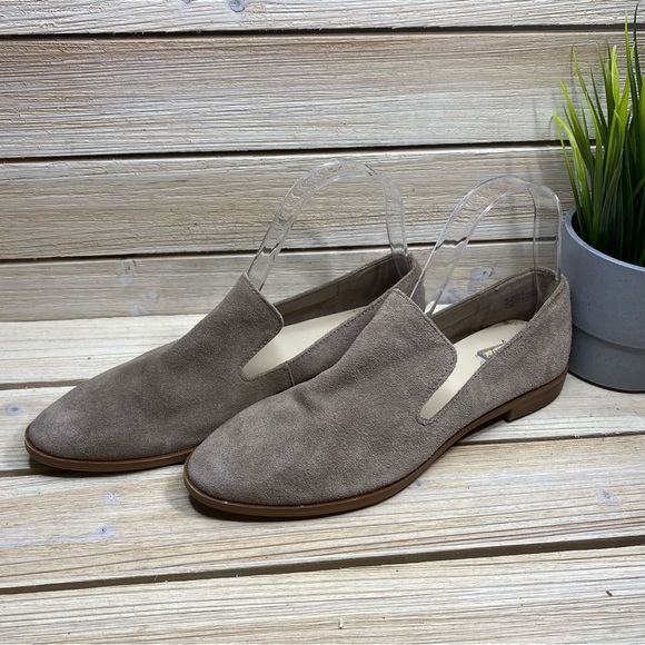Crown Vintage “Carla 2” Taupe Beige Loafer Flats - Size: 7M - Picture 8 of 9